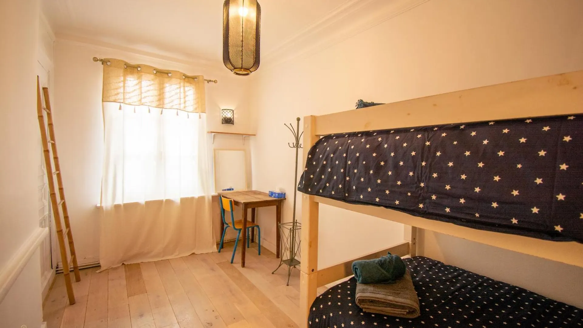 Wonderful Typical Flat 3 Bedrooms / 6 Pax *