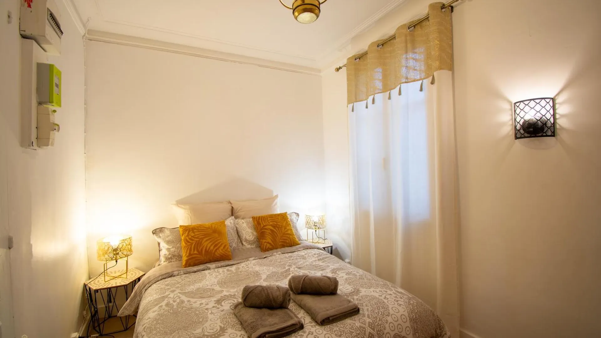 Apartmán Wonderful Typical Flat 3 Bedrooms / 6 Pax *