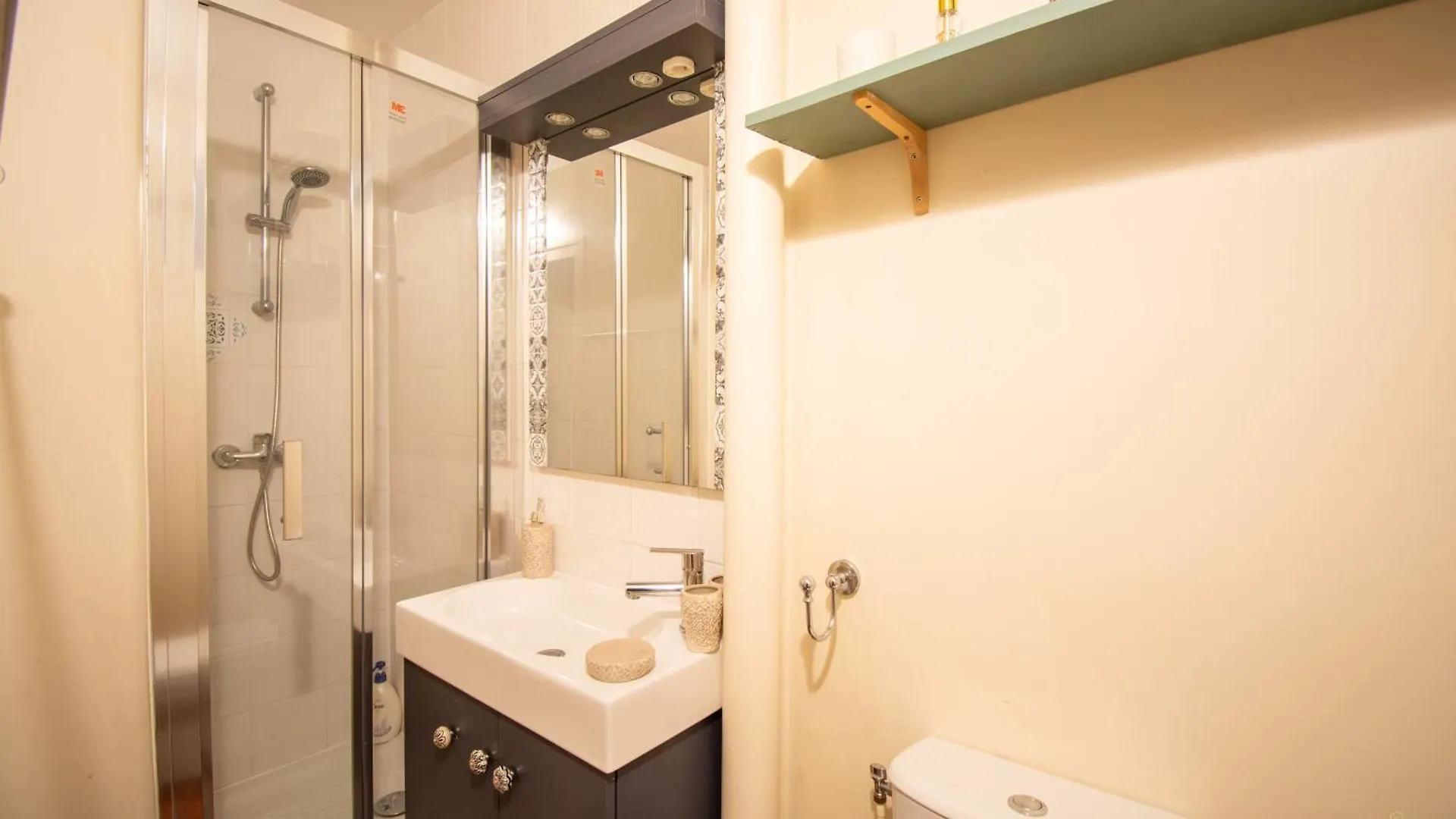Apartment Wonderful Typical Flat 3 Bedrooms / 6 Pax Paris